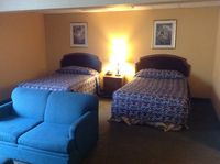 Westmont & Hotel 2*