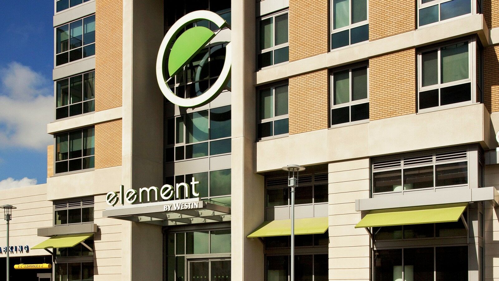 Hotel Element Midtown Crossing 4*