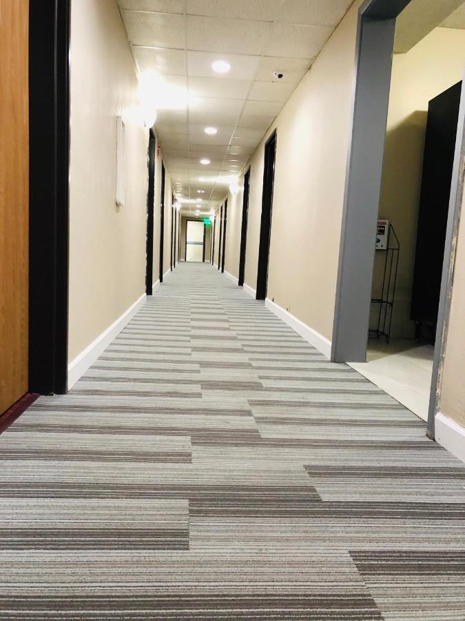 Hotel The Inn&suites Sw