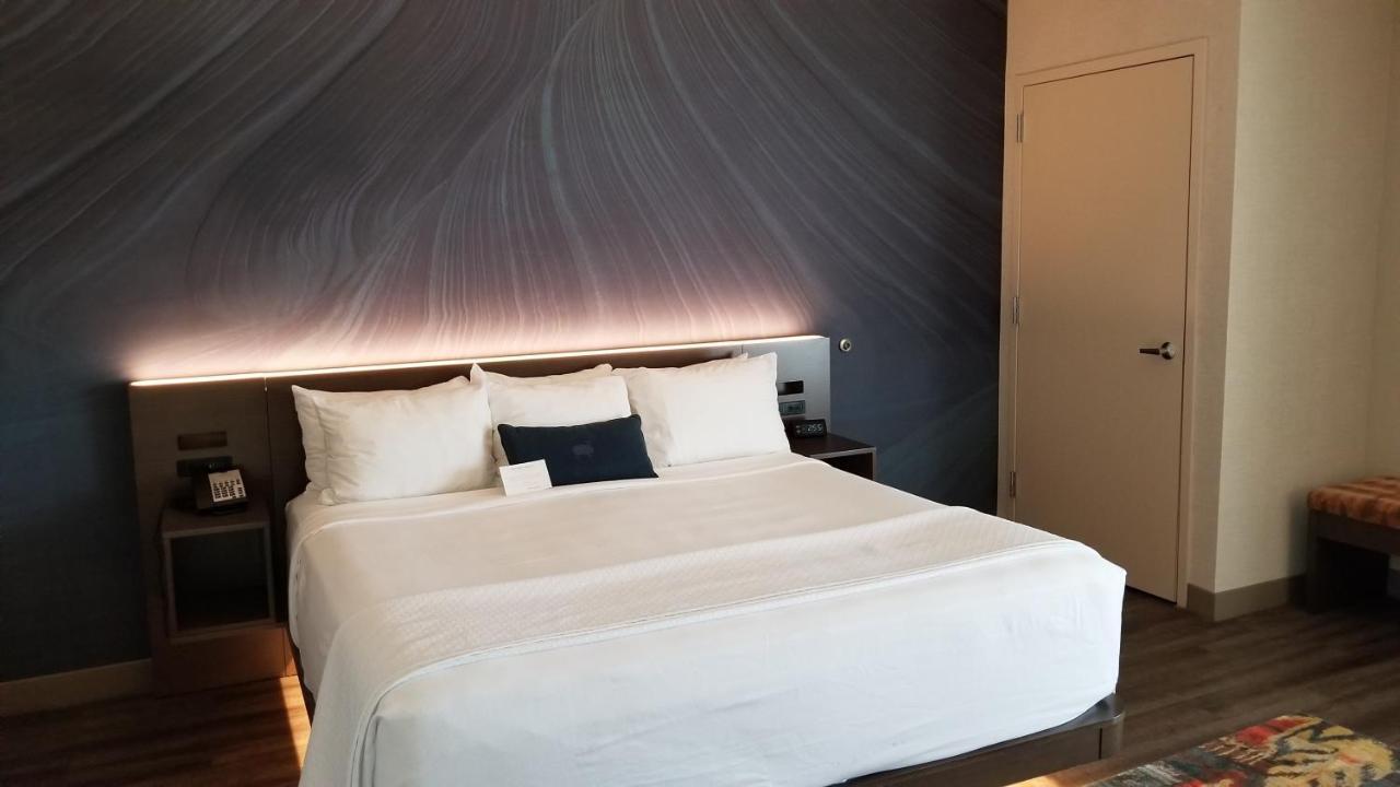 Hotel Cambria Downtown Omaha
