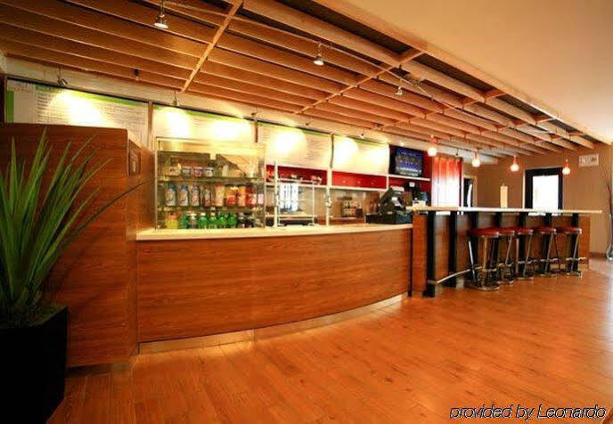 Courtyard By Marriott Aksarben Village Omaha
