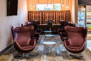 Cambria Downtown Hotel 3*