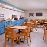 Country Inn & Suites By Radisson, Omaha Airport, Ia