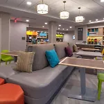 Tru By Hilton Omaha I 80 At 72Nd Street, Ne