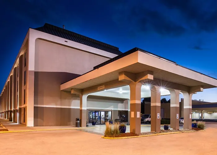 New Victorian Inn & Suites Omaha