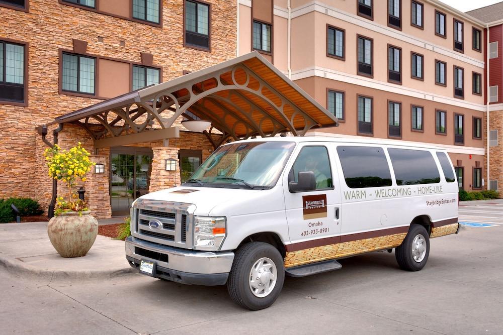 Staybridge 80th And Dodge By Ihg Hotel 3*