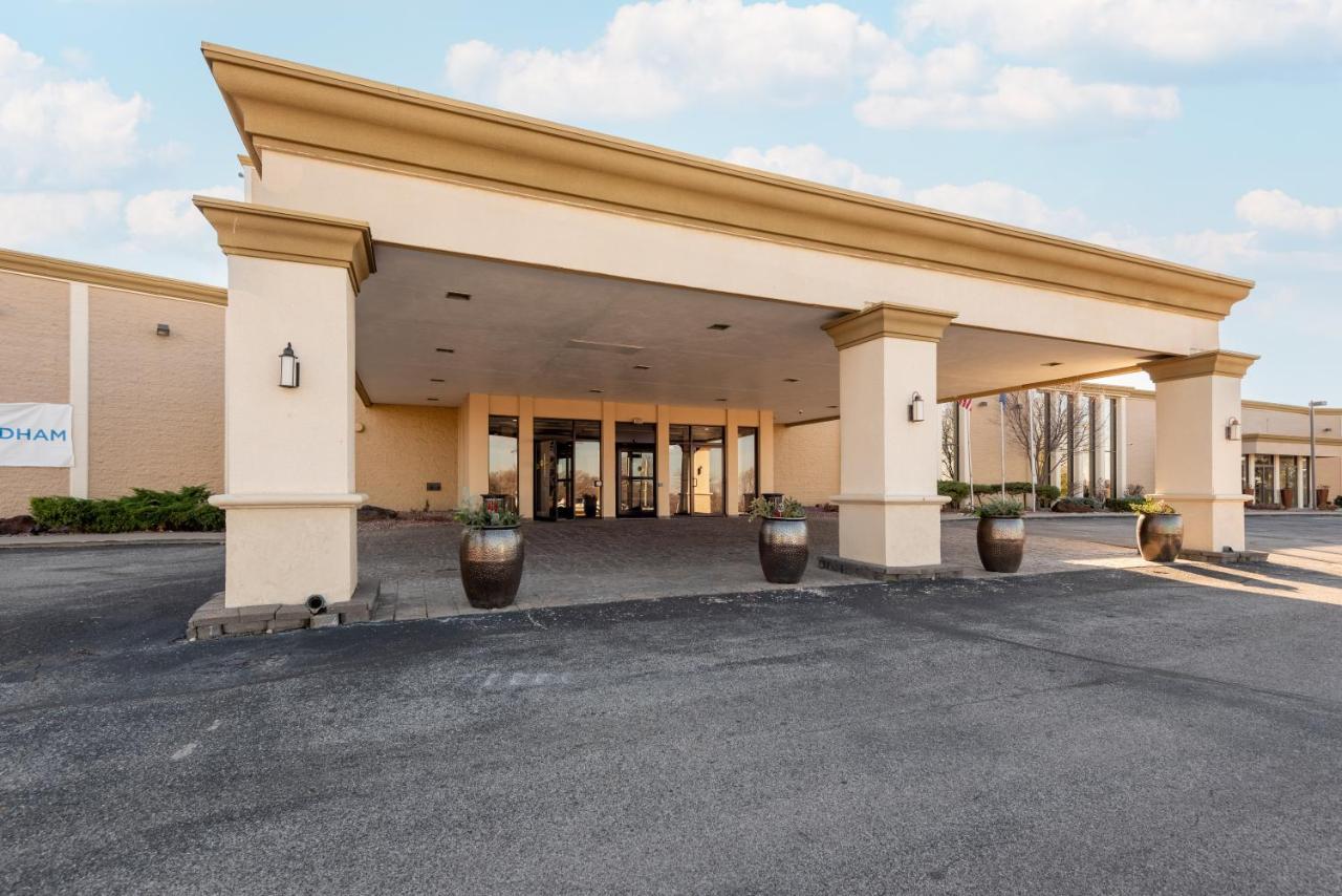 Wyndham - West Dodge Omaha