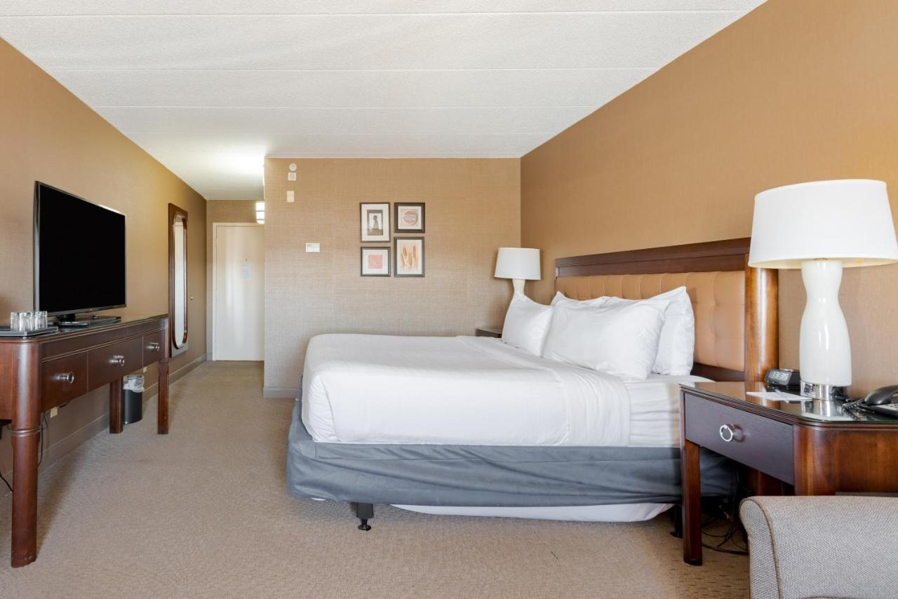Hotel Wyndham - West Dodge