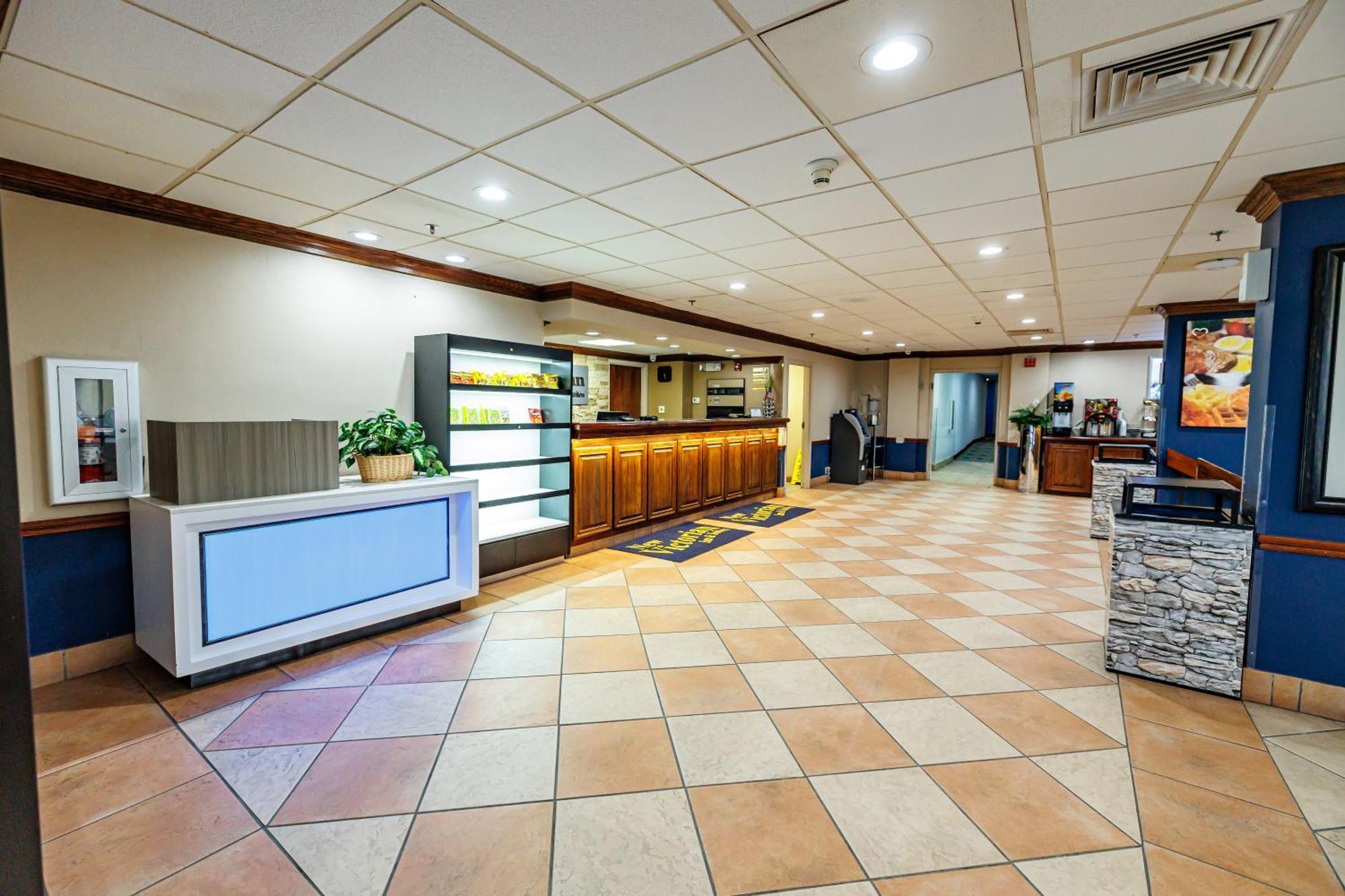 Hotel New Victorian & 2*