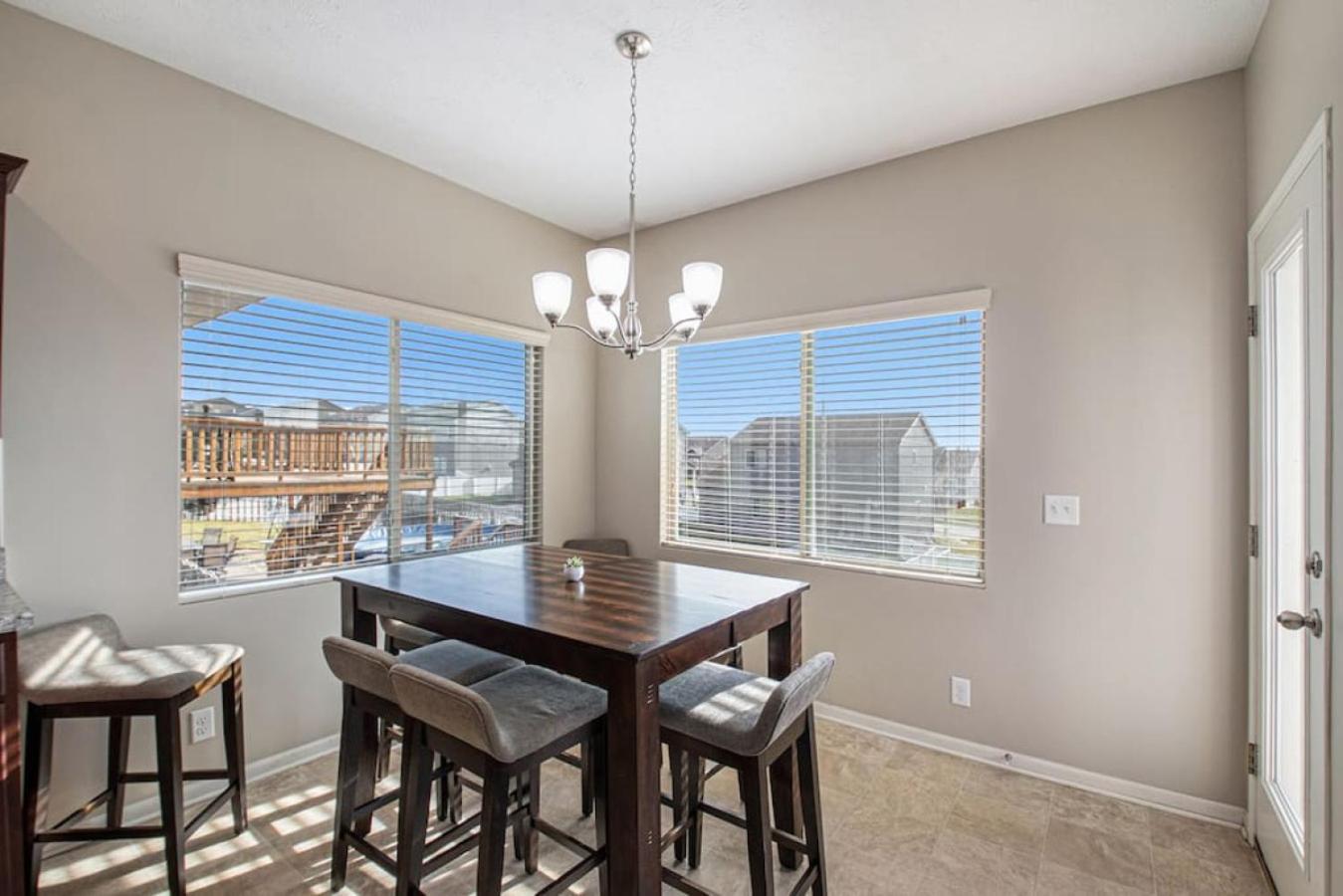 Stylish Retreat Master Omaha