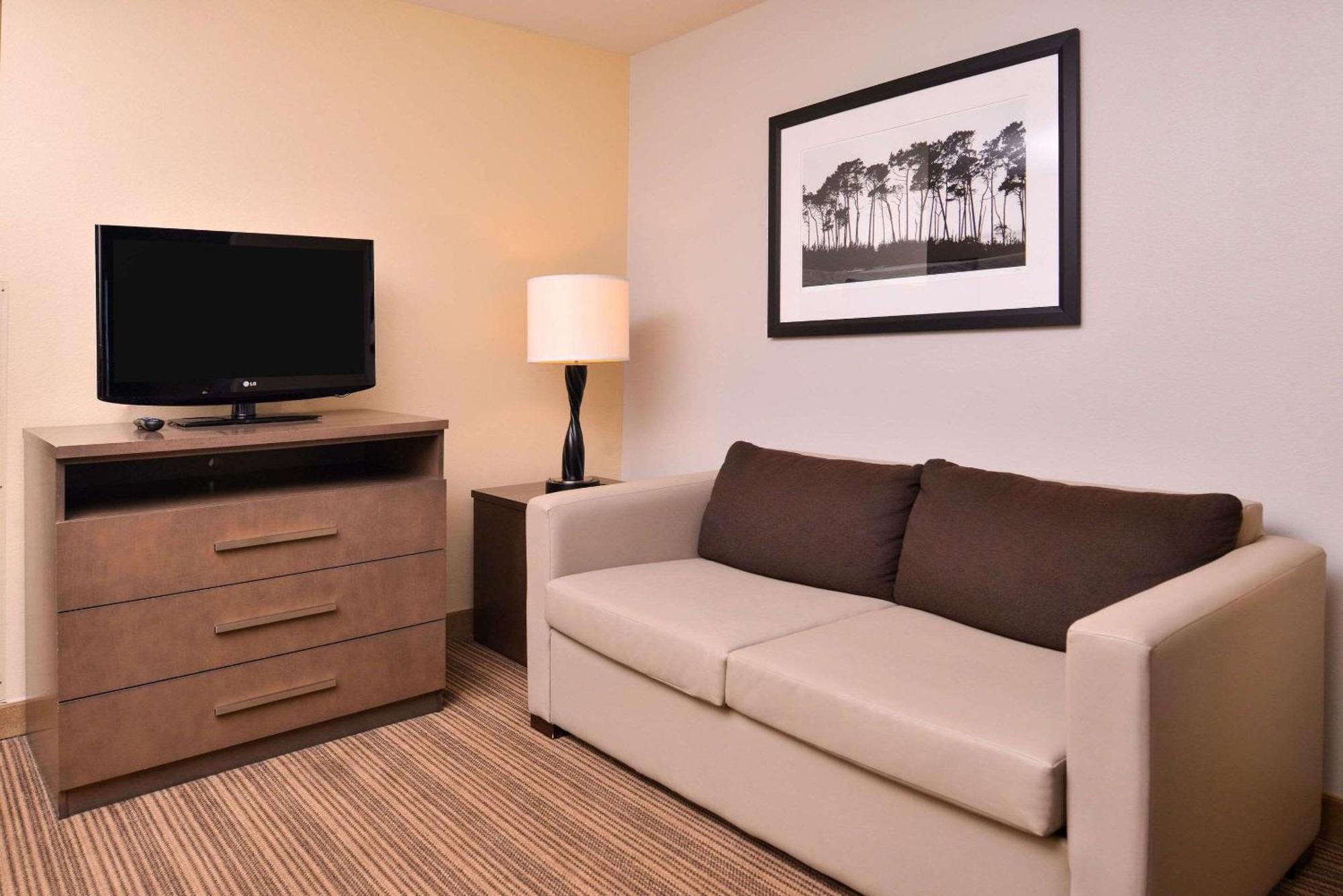 Hotel Country & By Radisson, Airport, Ia 3*