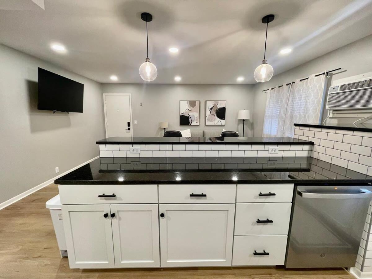 Apartment Cathedral 8-cozy Haven By Unmc Omaha