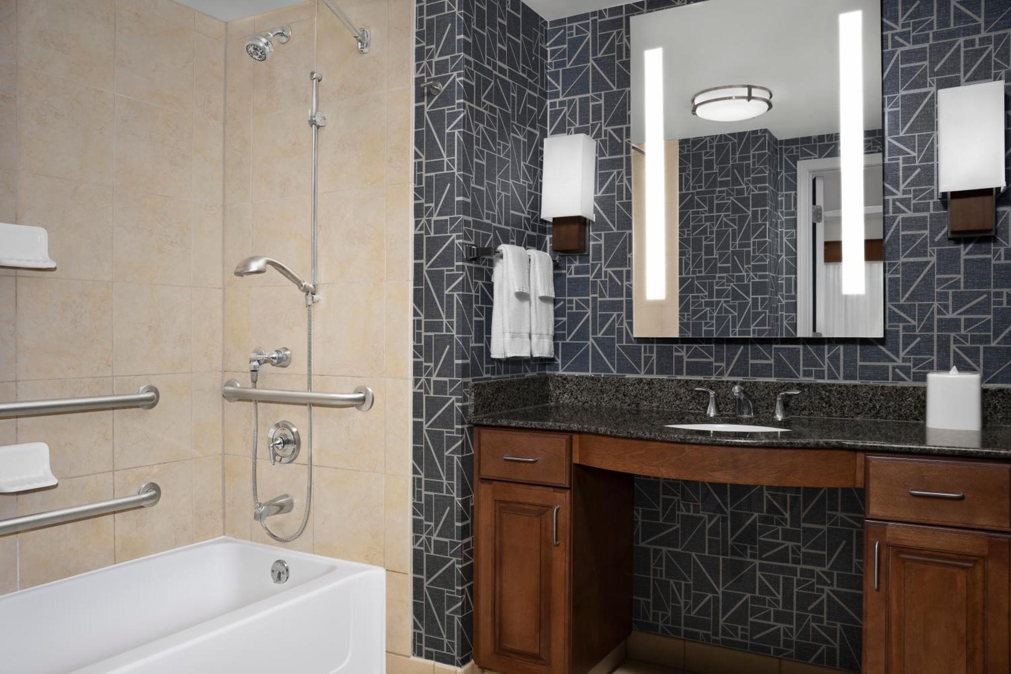 Homewood By Hilton - Downtown 3*