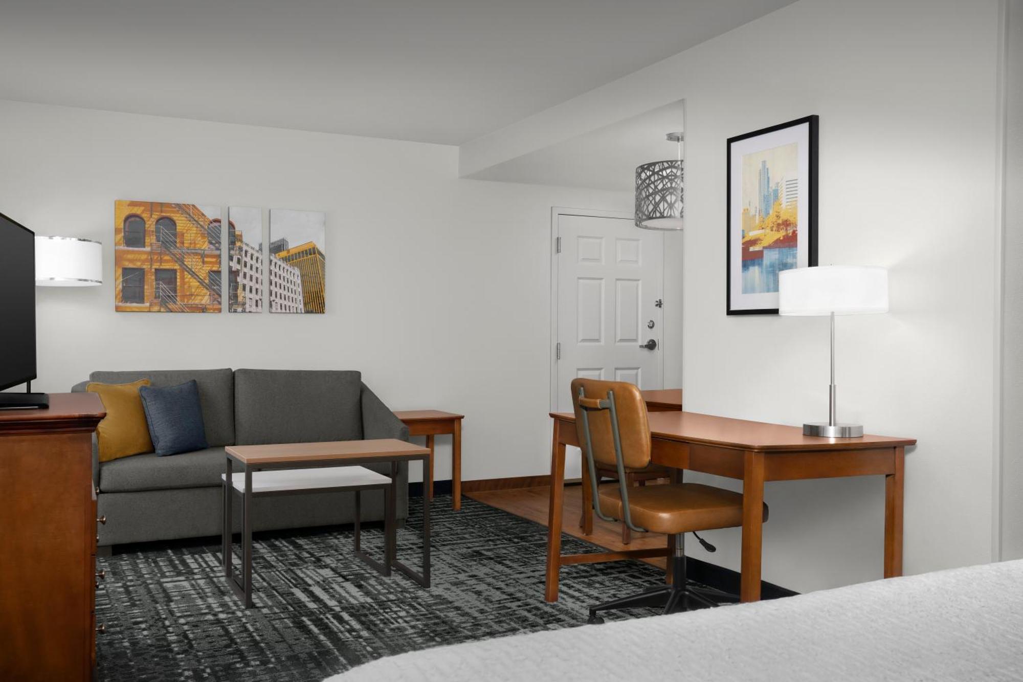 Homewood By Hilton - Downtown Hotel