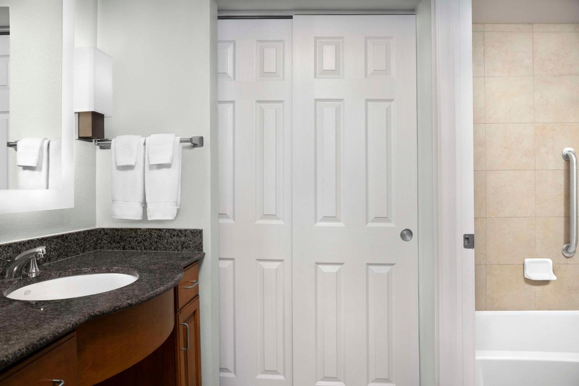 Homewood By Hilton - Downtown 3* Omaha