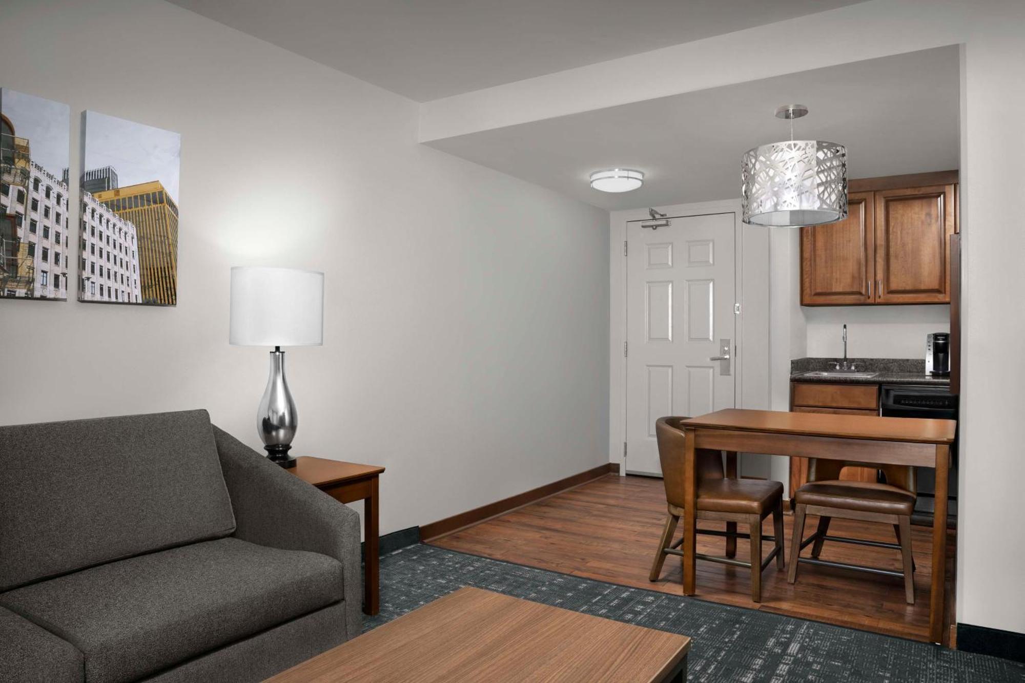 Homewood By Hilton - Downtown Hotel