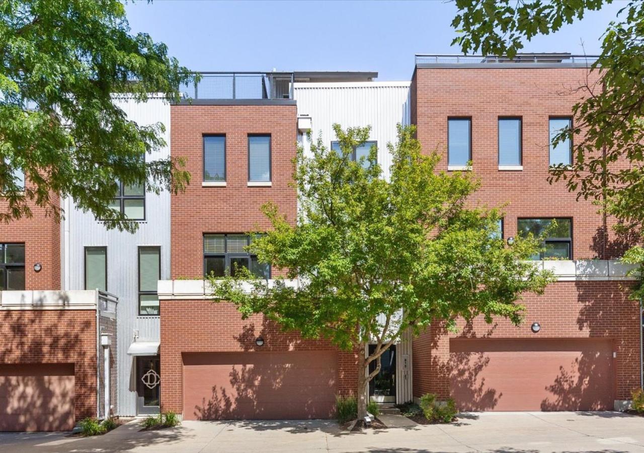 Townhouse In Old Market Villa