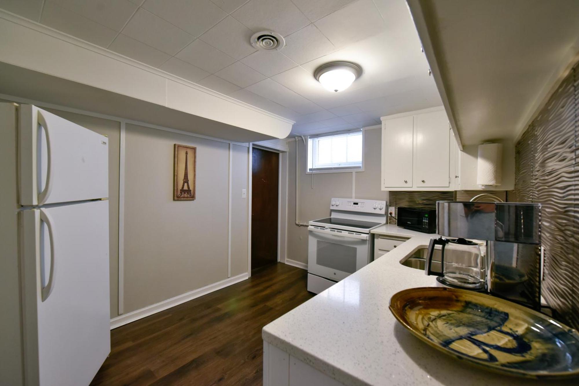 Comfy 1br King Near Hotspots