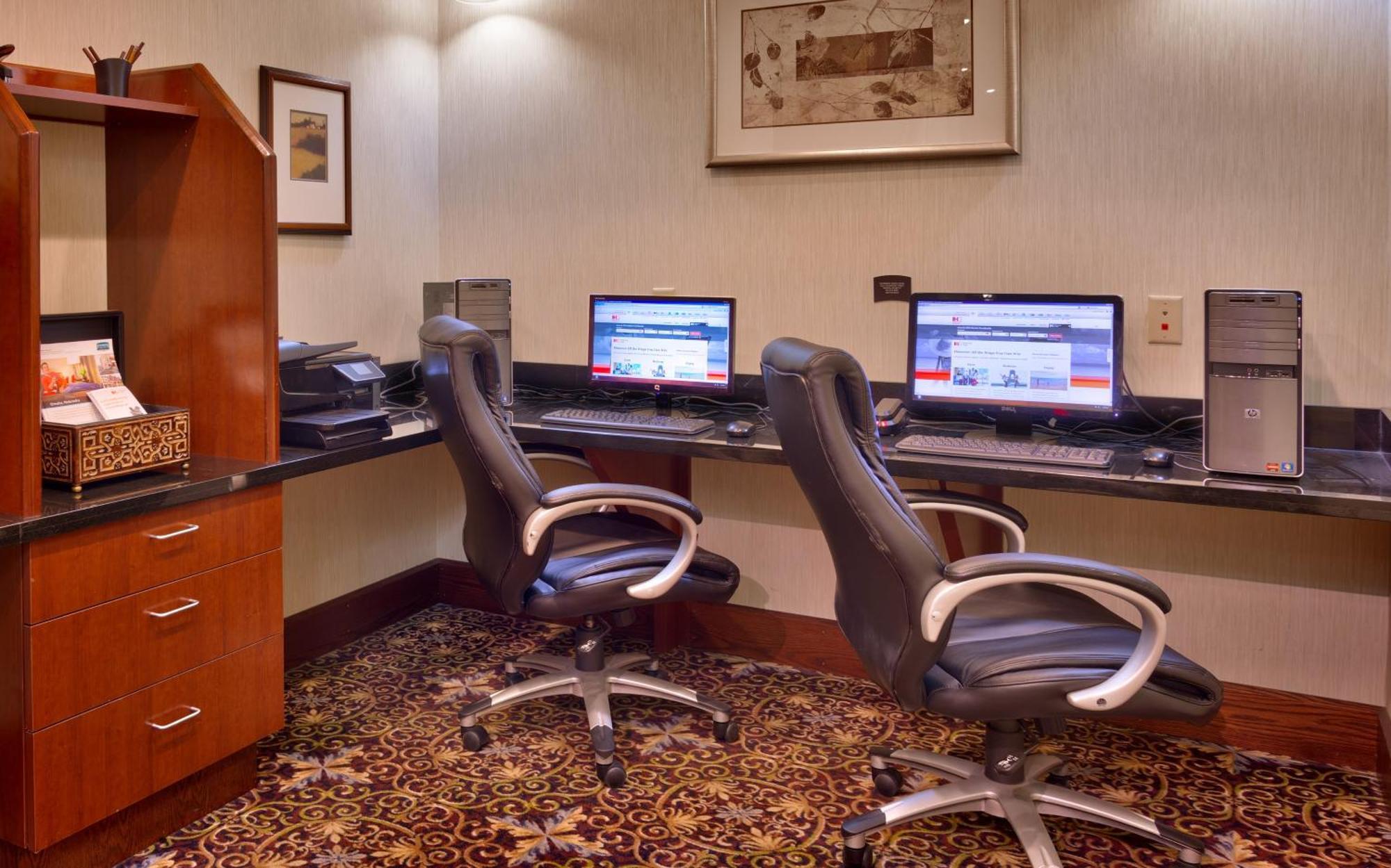 Hotel Staybridge 80th And Dodge By Ihg Omaha