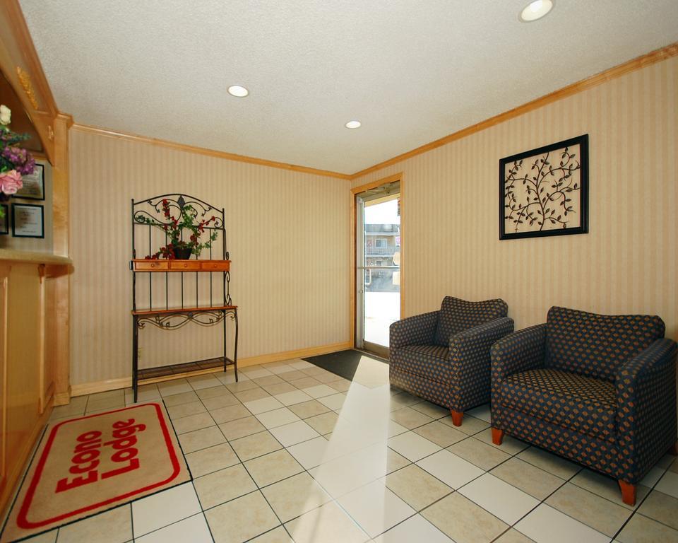 Rodeway West Dodge Omaha