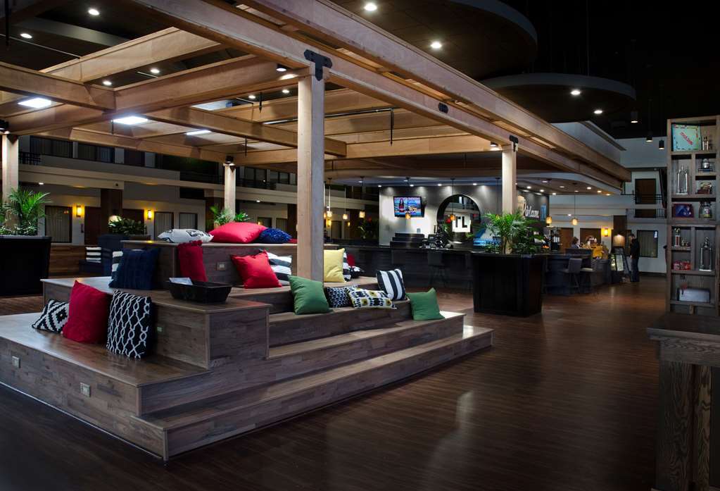 Hotel Ramada Plaza By Wyndham 3*