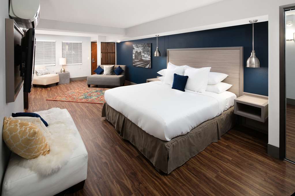 Hotel Ramada Plaza By Wyndham Omaha