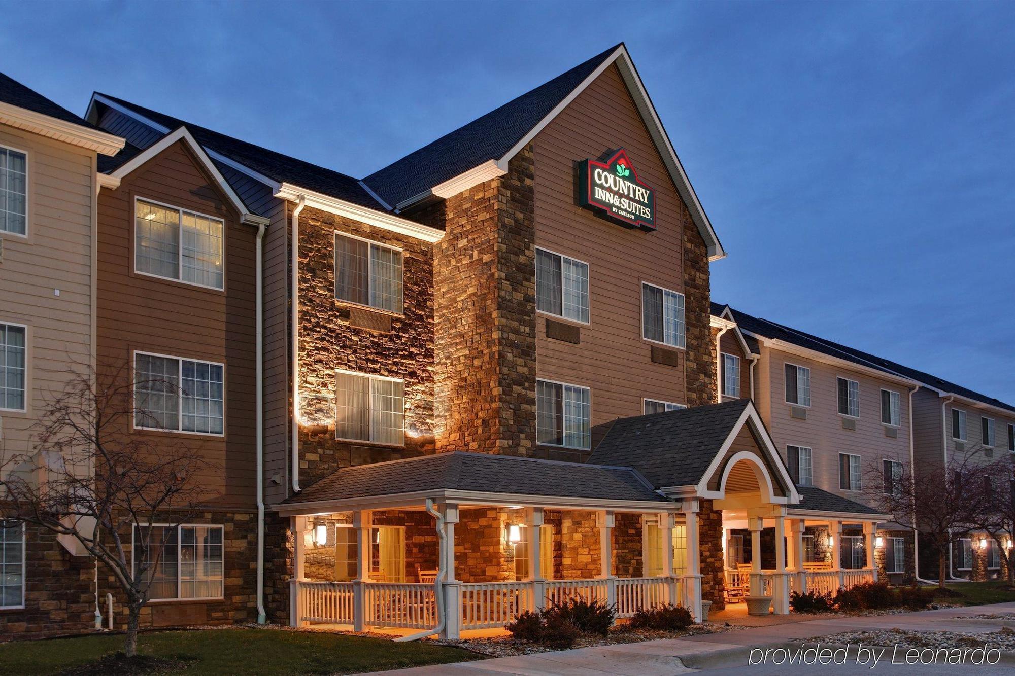 Hotel Country & By Radisson, Airport, Ia