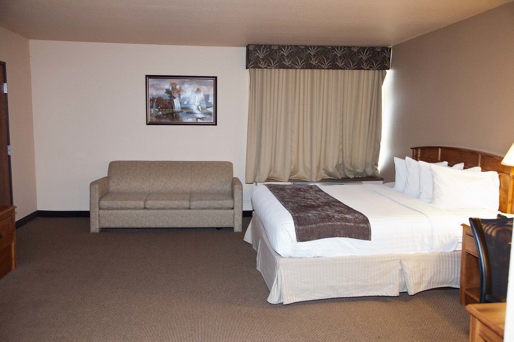 Hotel Ramada Plaza By Wyndham 3*