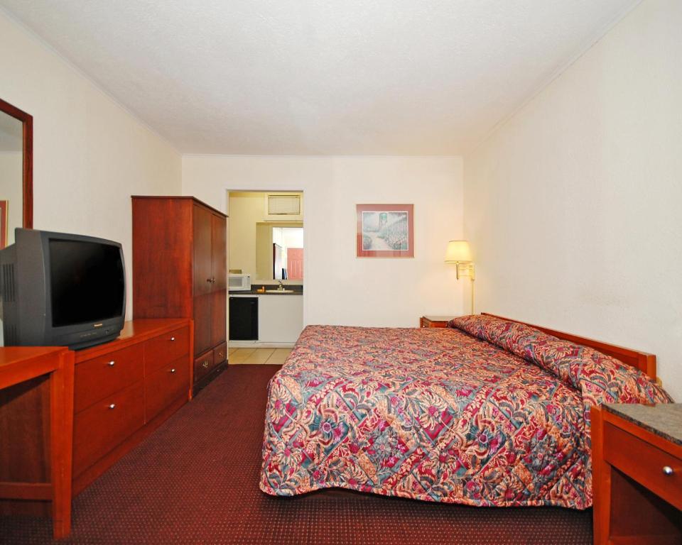 Rodeway West Dodge Omaha