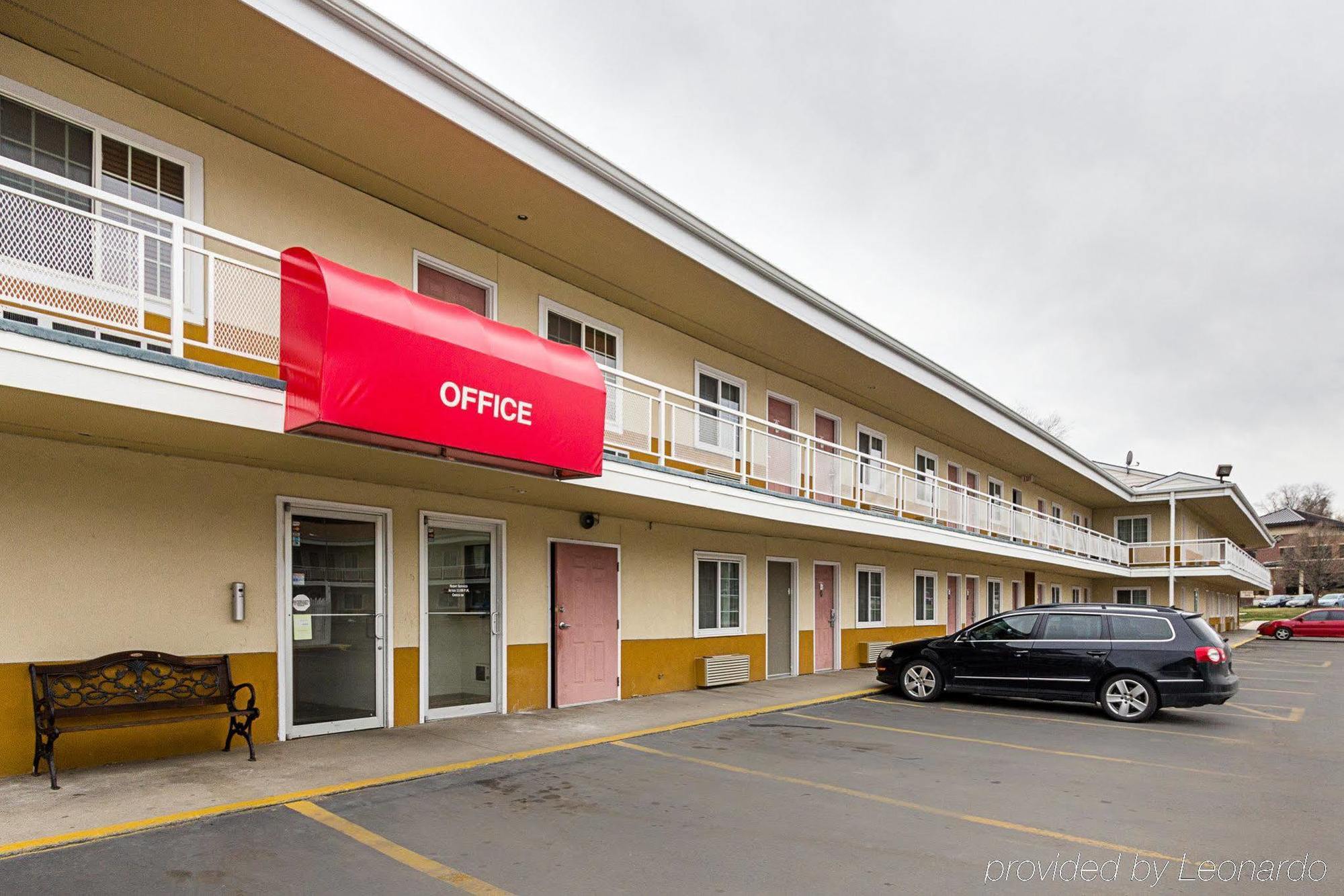 Rodeway West Dodge Hotel 2*