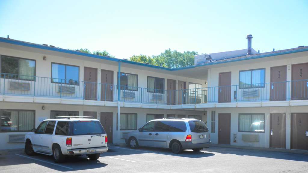 Motel Travel By Oyo 2*