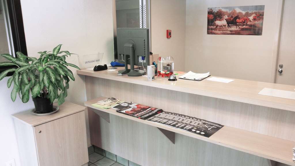 Travel By Oyo Motel 2*