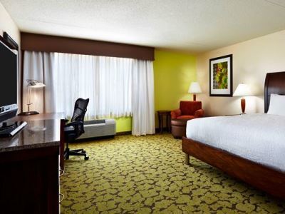Hilton Garden Downtown-old Market Area Hotel 3*