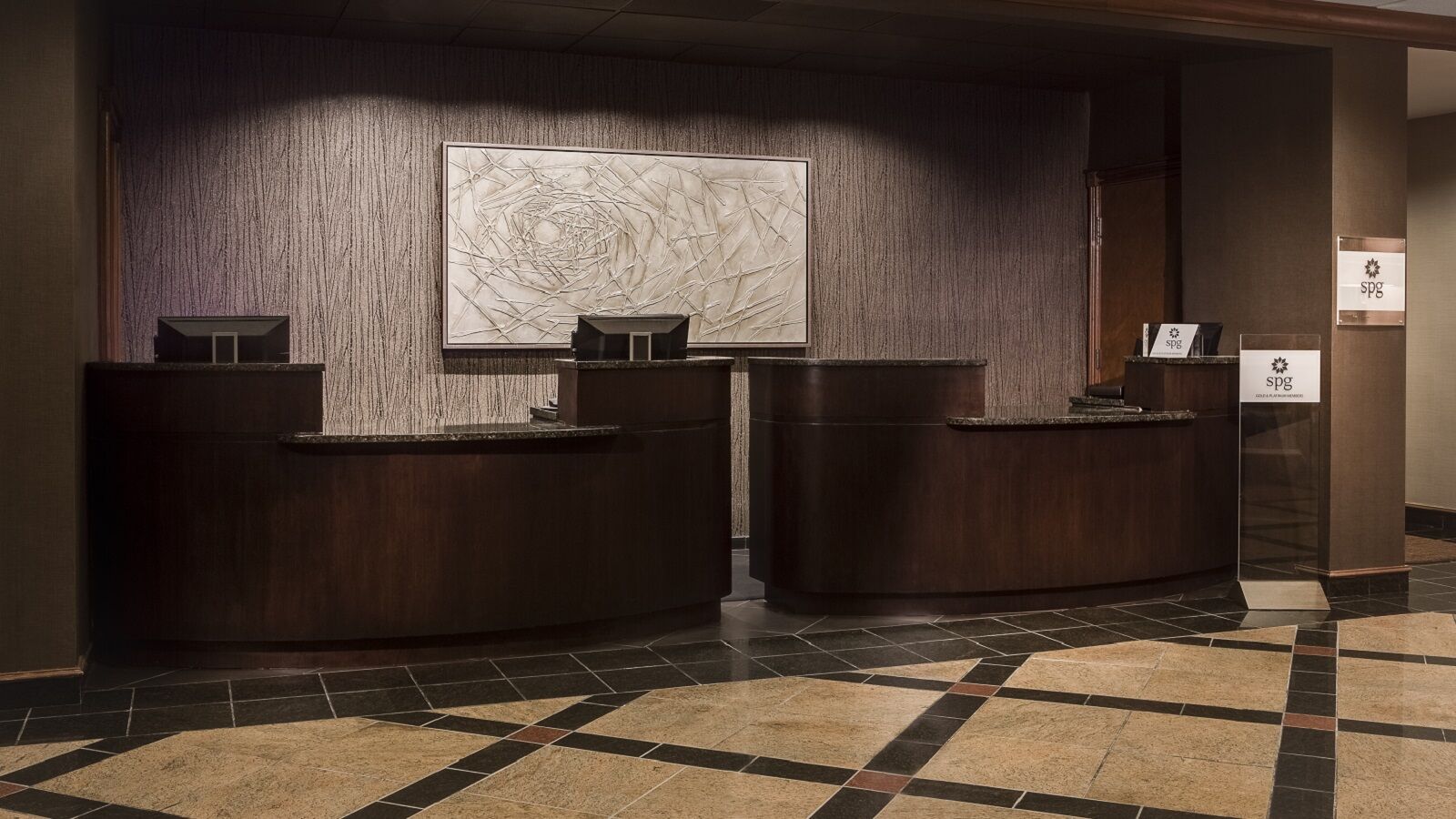 Wyndham - West Dodge Hotel 3*