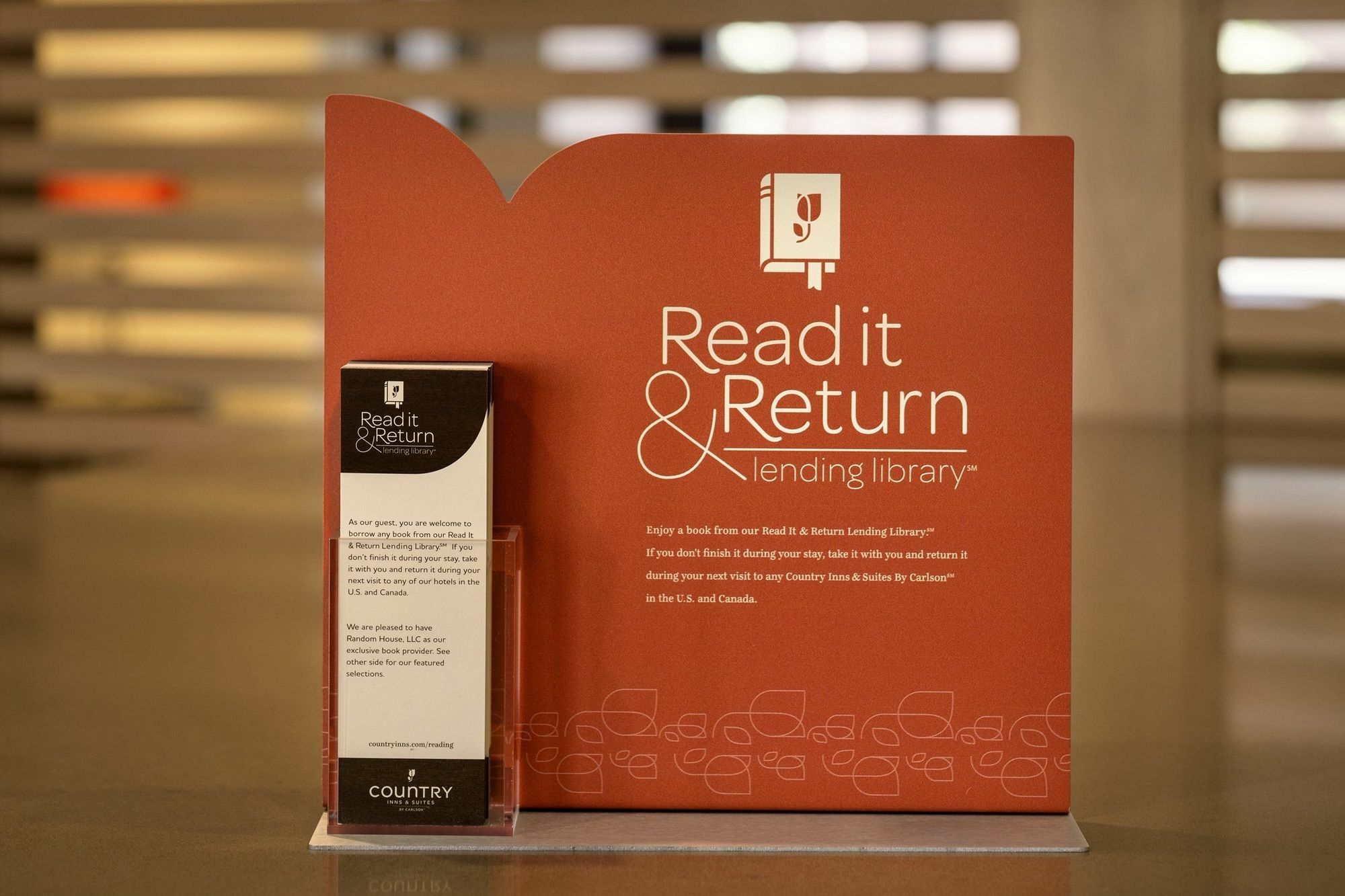 Country & By Radisson, Airport, Ia Hotel 3*